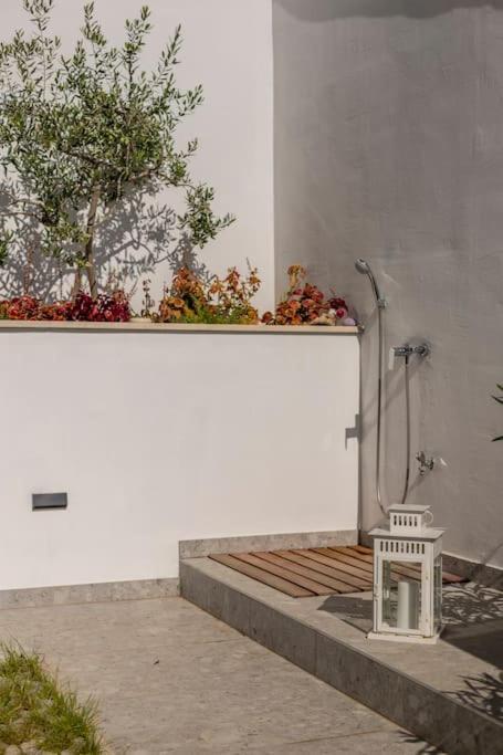 Holiday Home Lolina,Sea On A Palm! Heated Pool Trogir Exterior photo